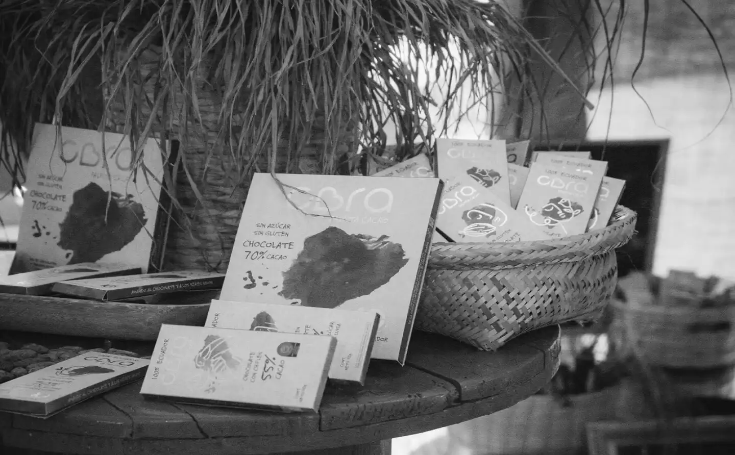 Compra Cora Background